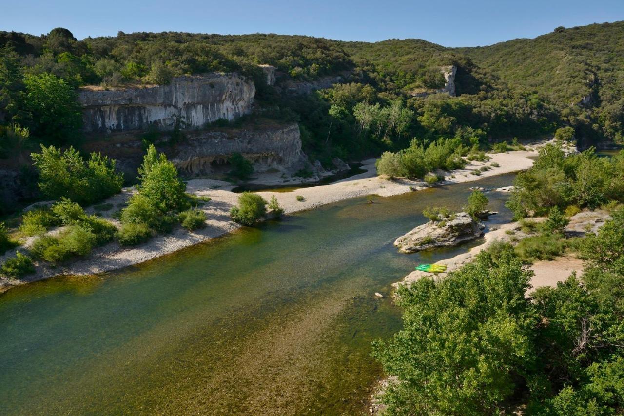 Hotel Restaurant Le Gardon - Pont Du Gard Collias Exterior foto